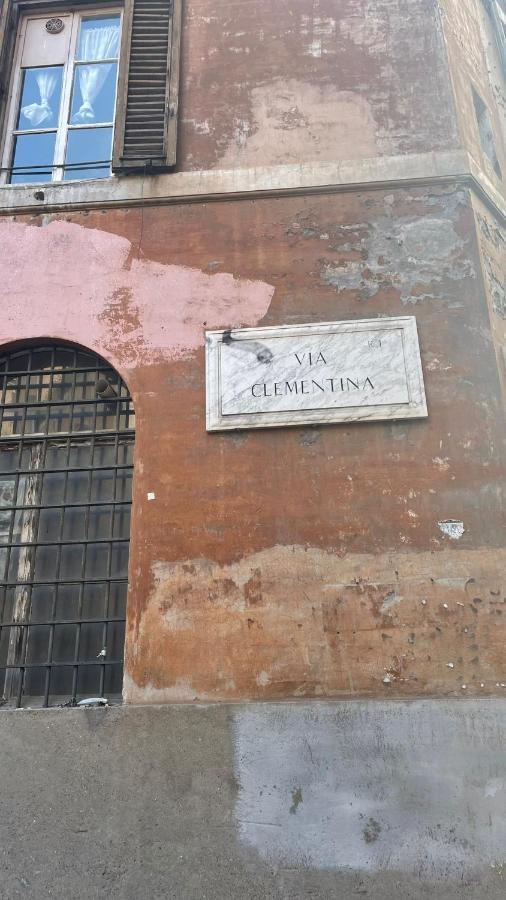 Colosseo Apartment- Heart Of Rione Monti Rome Buitenkant foto